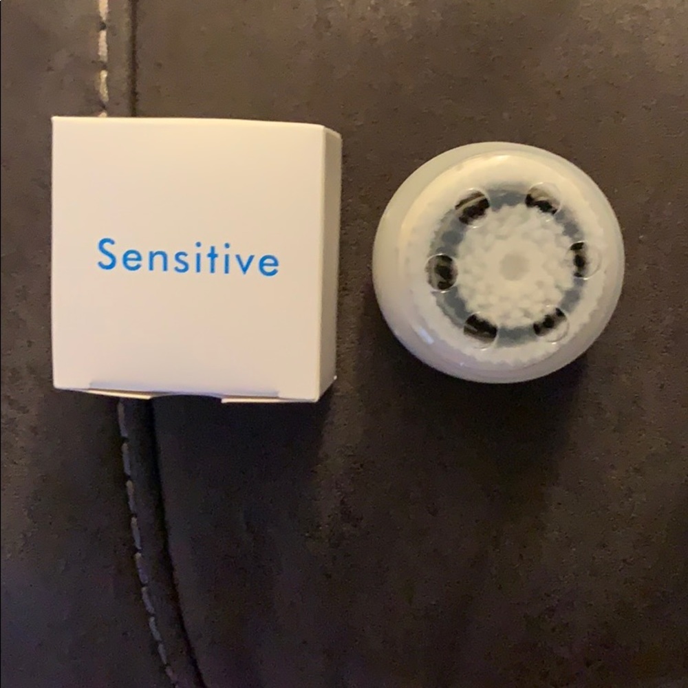 Set of 2 Clarisonic Mia 2 sensitive brush heads